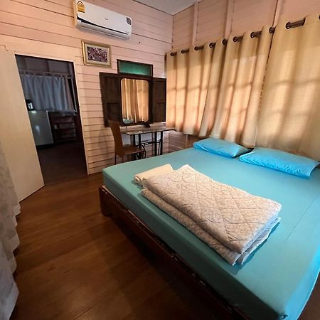 ครูหนูบ้านพัก แหลมงอบ Krunou Baanpak Trat Kültér fotó